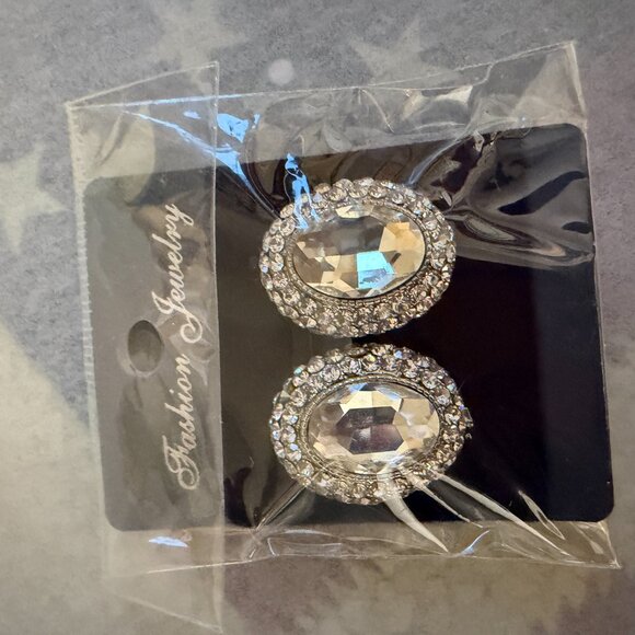 Assorted Earrings Set - Picture 2 of 9